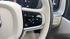 Volvo XC60 2.0 B5P Plus Dark 5dr AWD Geartronic Petrol Estate